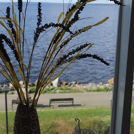Luxury Ranta-tampellan Helmi Lakeview Free Park Apartment Tampere