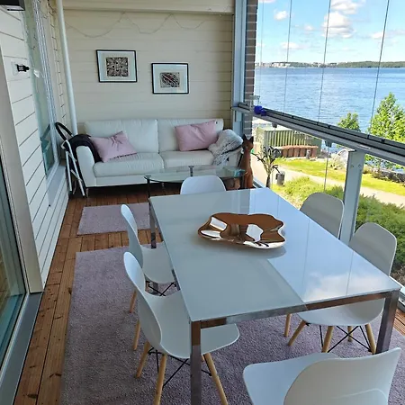 Luxury Ranta-tampellan Helmi Lakeview Free Park Apartment Tampere